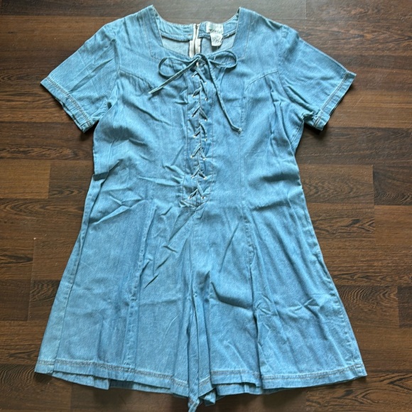 Mister Noah Plus Vintage Denim Lace Up Romper 38/18W - Picture 1 of 7